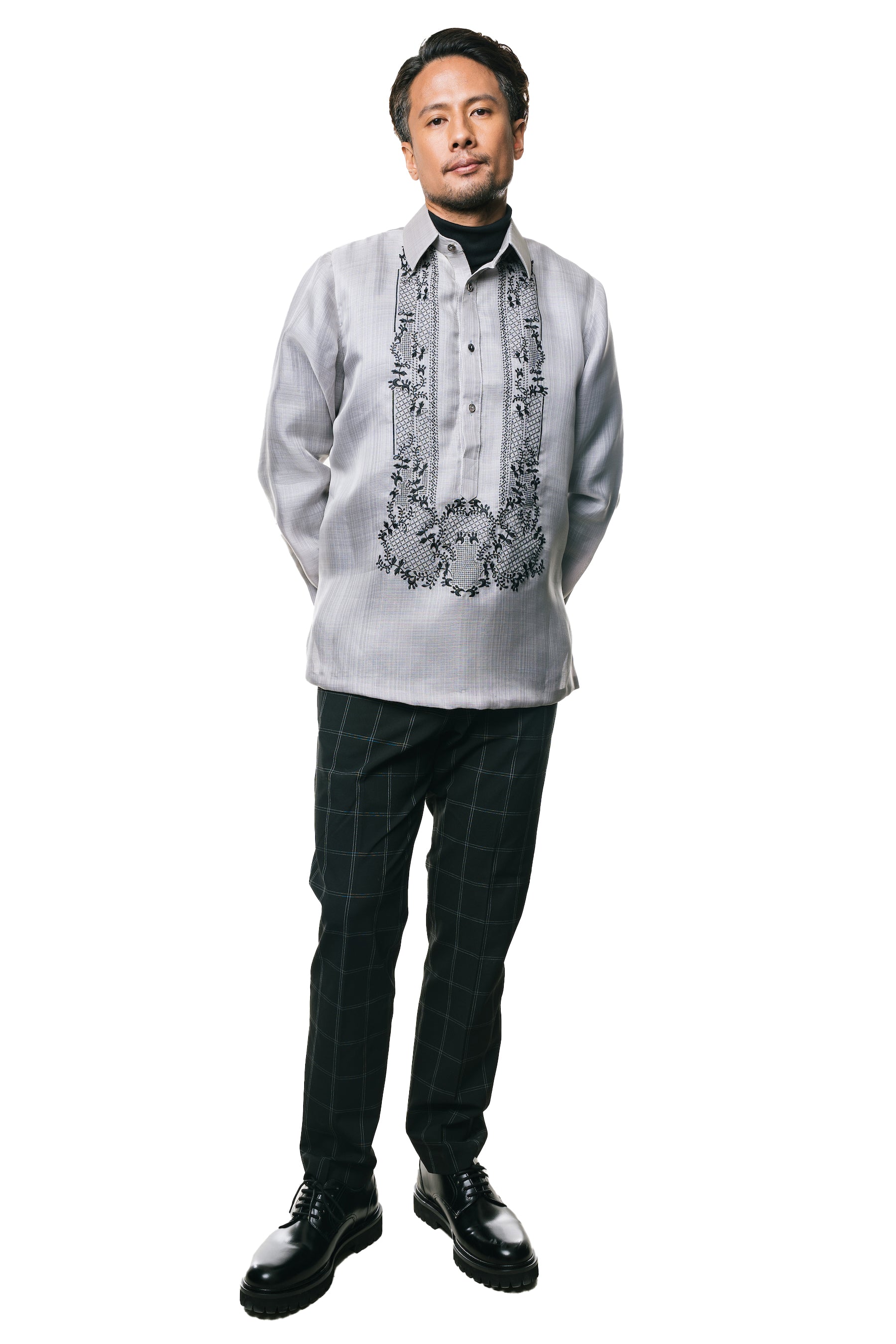 Roberto Men's Barong Tagalog (Lt. Gray)