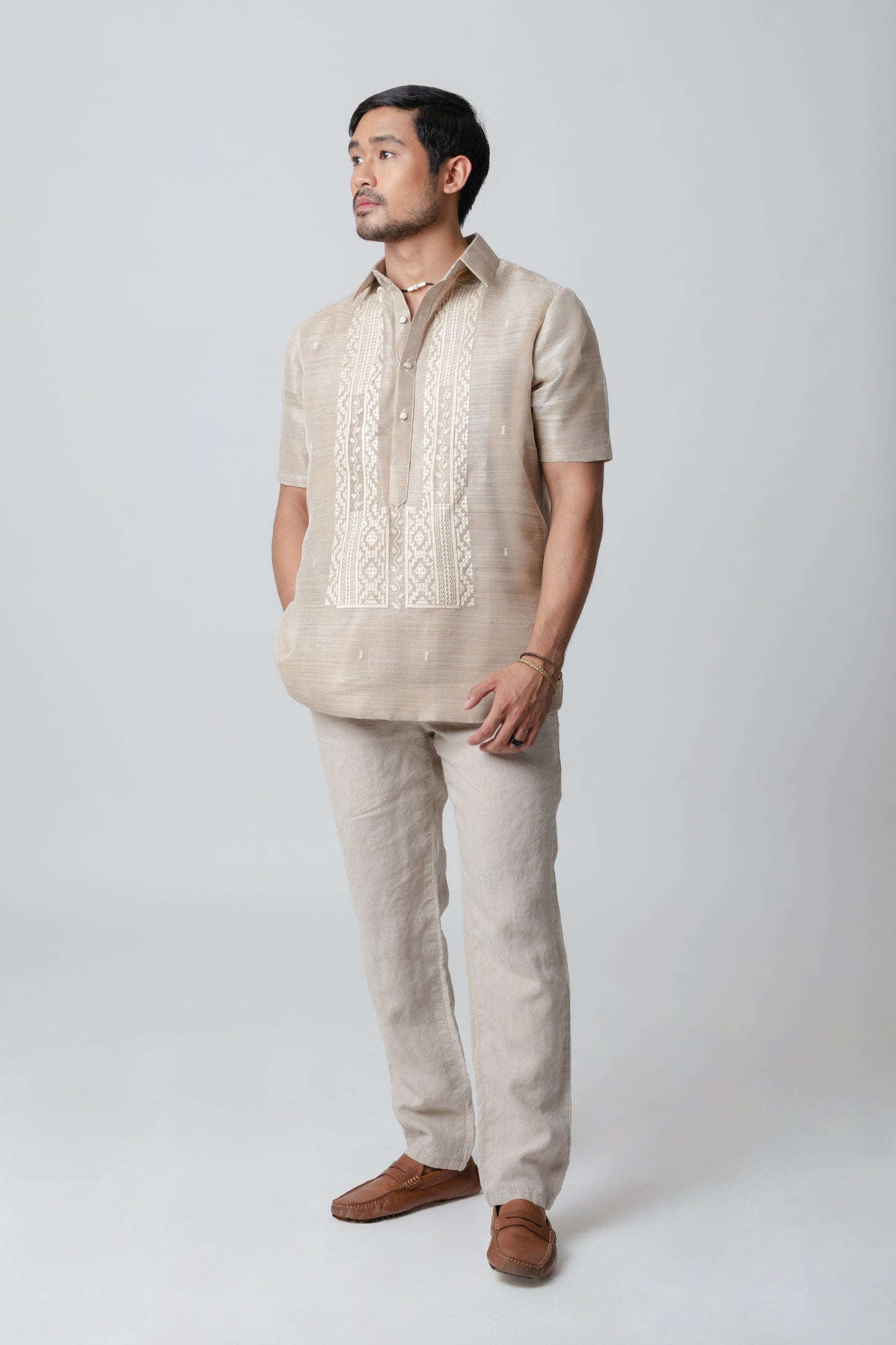 Enrique Men's Short Sleeve Barong (Piña)