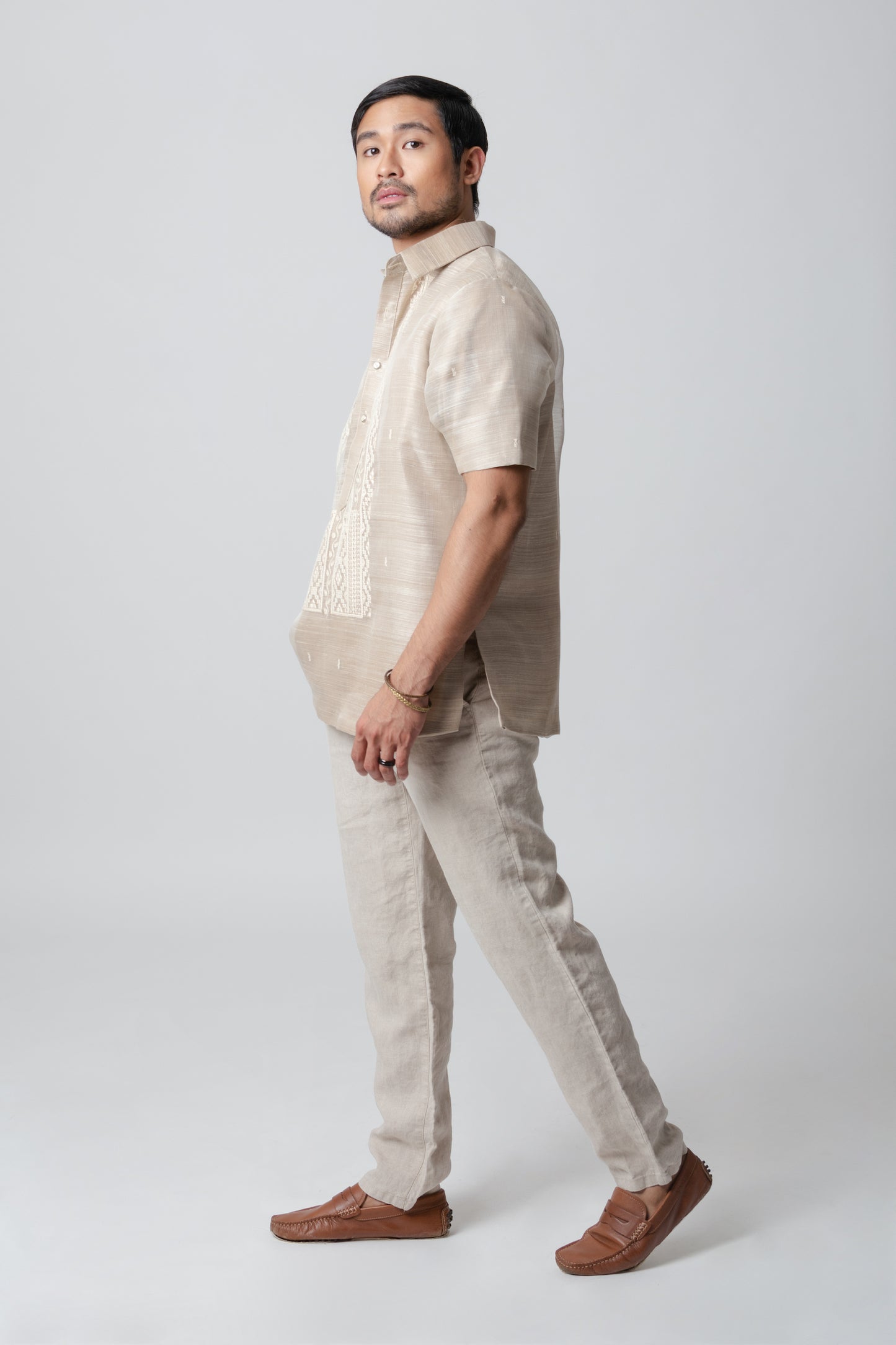 Enrique Men's Short Sleeve Barong (Piña)